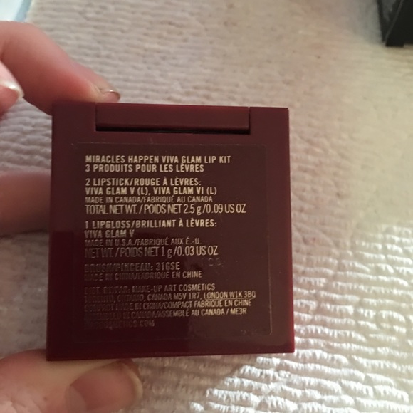 MAC Lip Bundle - Picture 3 of 7